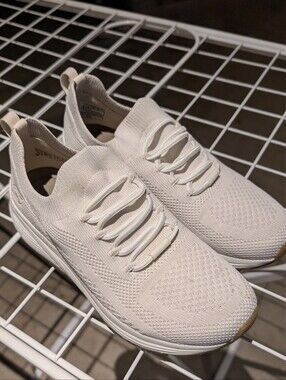 Skechers Women's Slip-On Knit Sneakers in Off-White/Cream